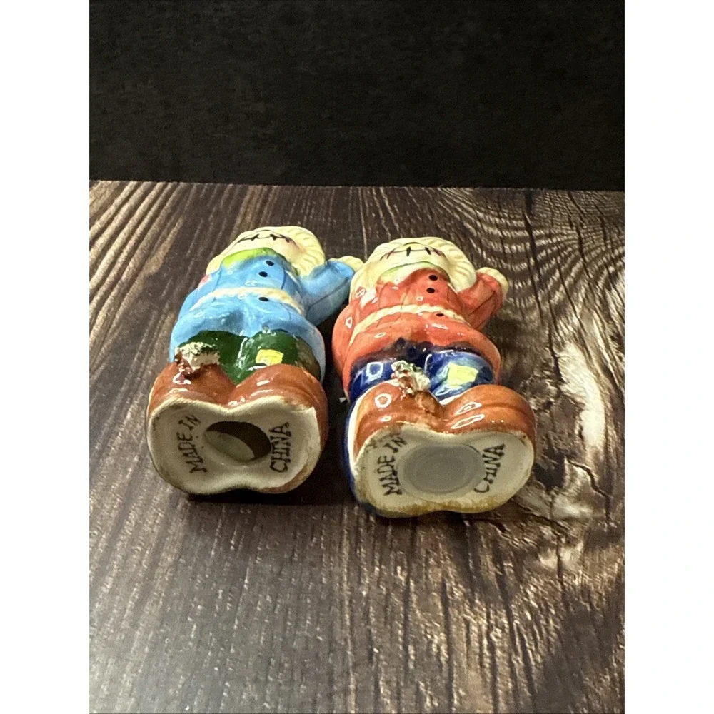 Scarecrow Salt & Pepper Shakers Fall Harvest Halloween Thanksgiving Vintage